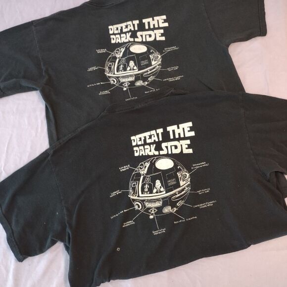 3tee cover-up kit - 2 Obama shirts, 1 red shirt to cover the others.     (00129) - Picture 5 of 6